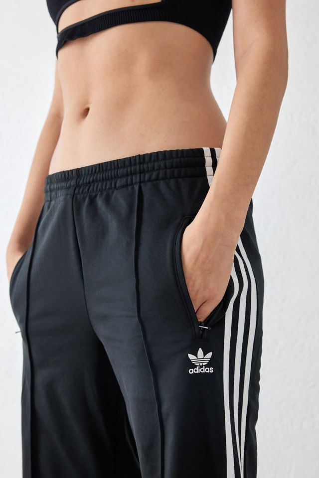 Ladies adidas tracksuit online bottoms