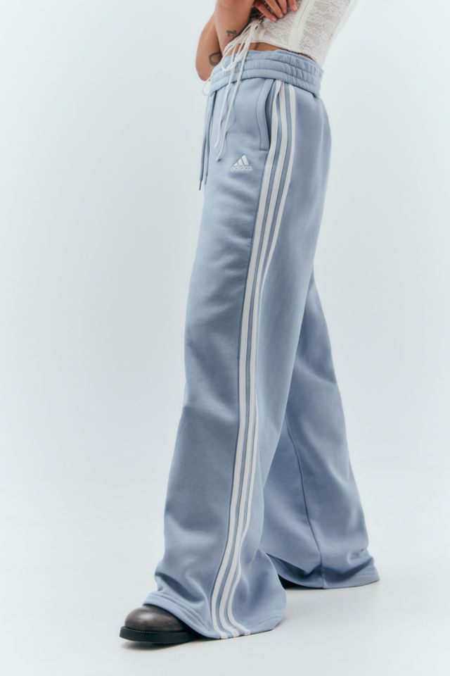 Adidas 3 stripe blue track pants online