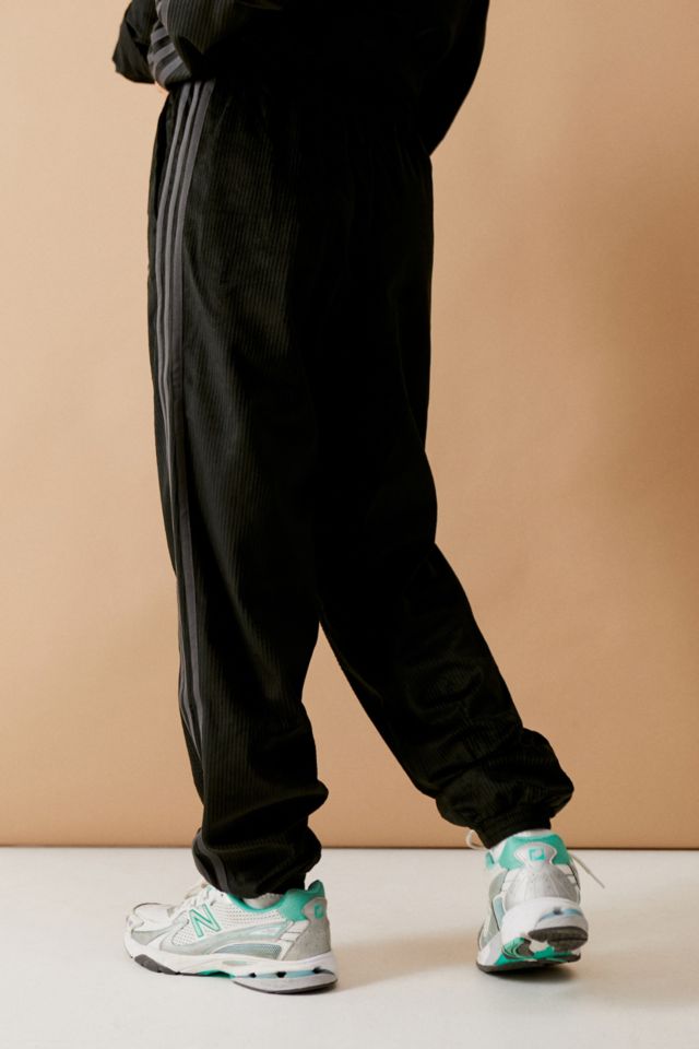 adidas Originals Pantalon de jogging en velours c tel noir