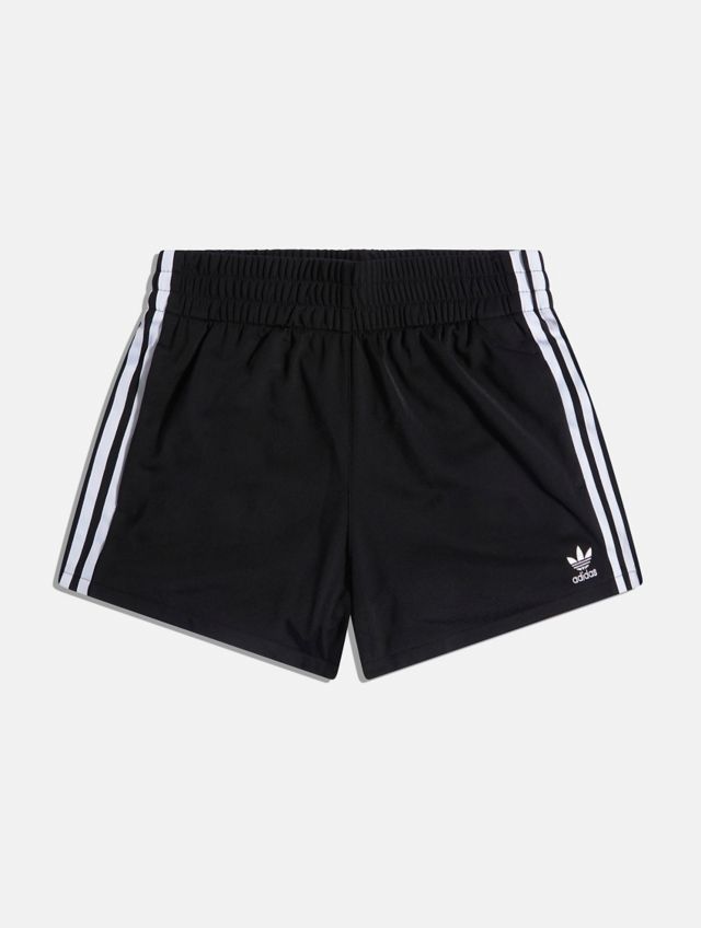 Urban outfitters 2025 adidas shorts