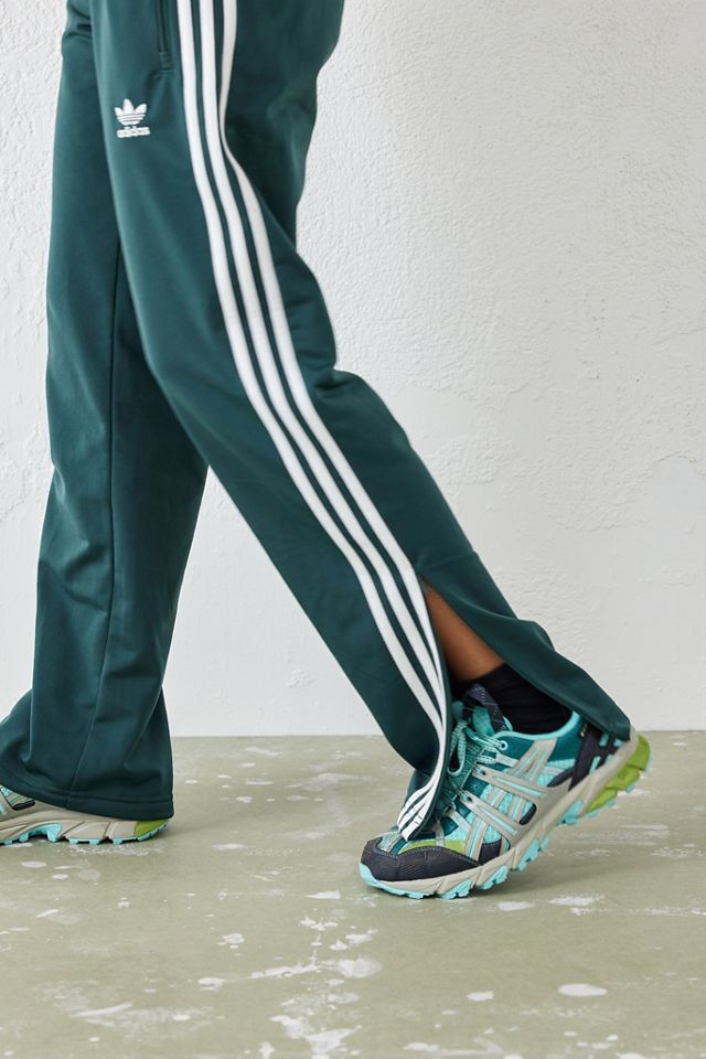 adidas Originals FIREBIRD - Tracksuit bottoms - dark green/green