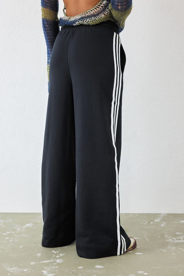 adidas Pantalones de chándal de pierna ancha negros de 3 rayas #3