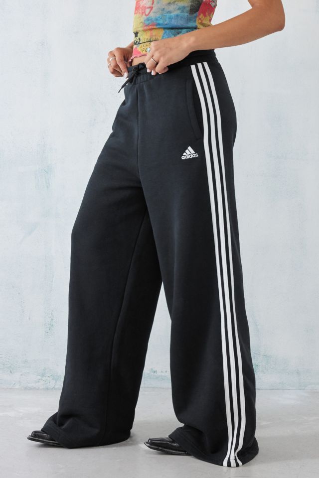 adidas Pantalones de chandal de pierna ancha negros de 3 rayas