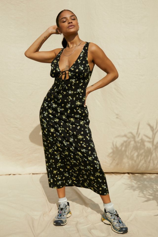 Motel Tie-Front Midi Floral Dress | Urban Outfitters UK