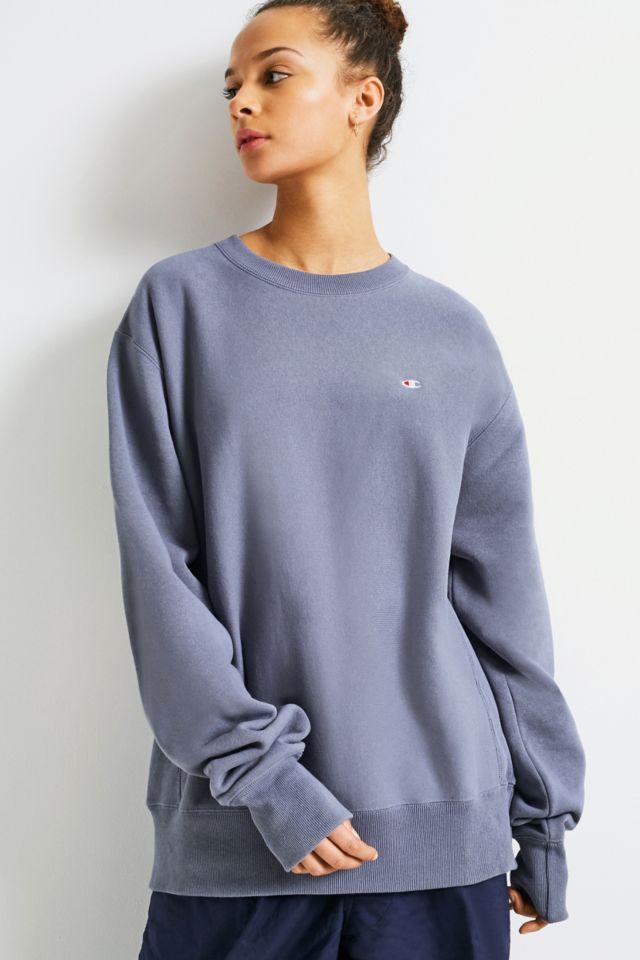 Champion x uo 2025 blue crew neck sweatshirt