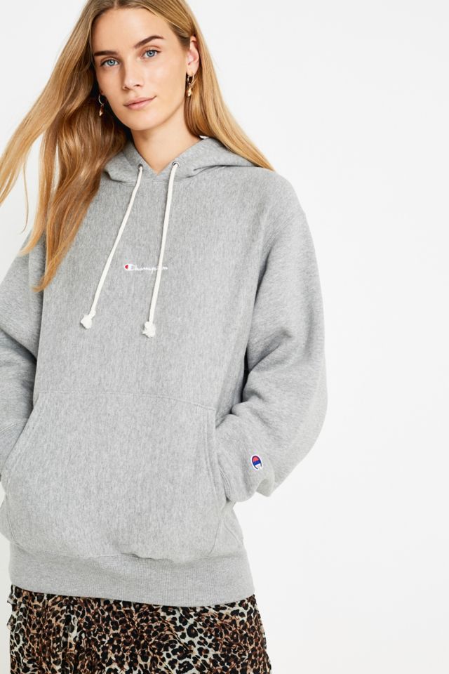 Champion hoodie shop urban outfitters