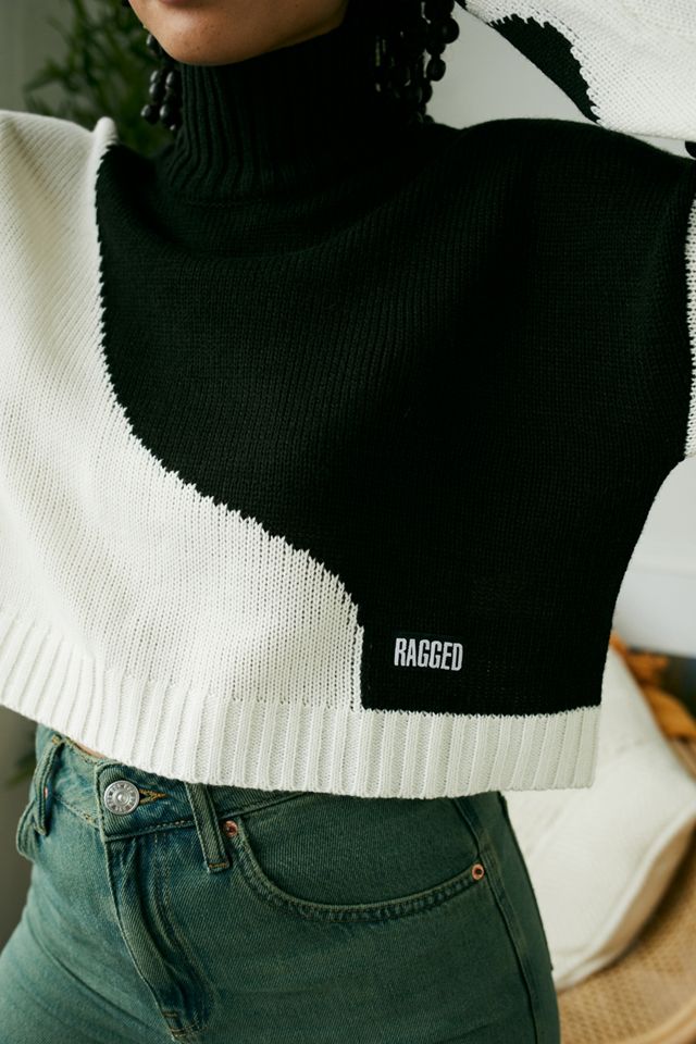 Il maglione in maglia nera e bianca del prete sgangherato #2