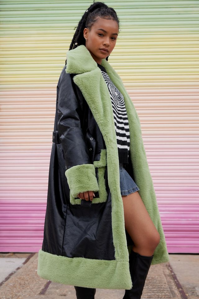 The Ragged Priest Chaqueta forrada de piel sintética de charol #3