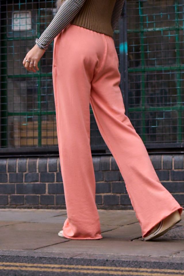 Pantalon de jogging Cleo ample à jambe évasée corail Jaded London #3