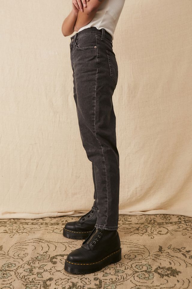 Levi's Black High-Waisted Mom Jeans #1