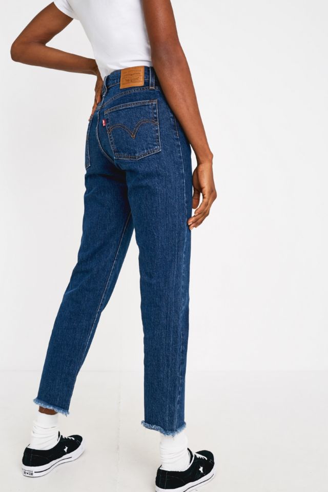 Levi wedgie 2025 jeans urban outfitters