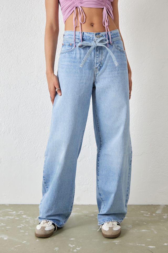 Levi's Light Indigo XL Balloon Jeans | Urban Outfitters UK