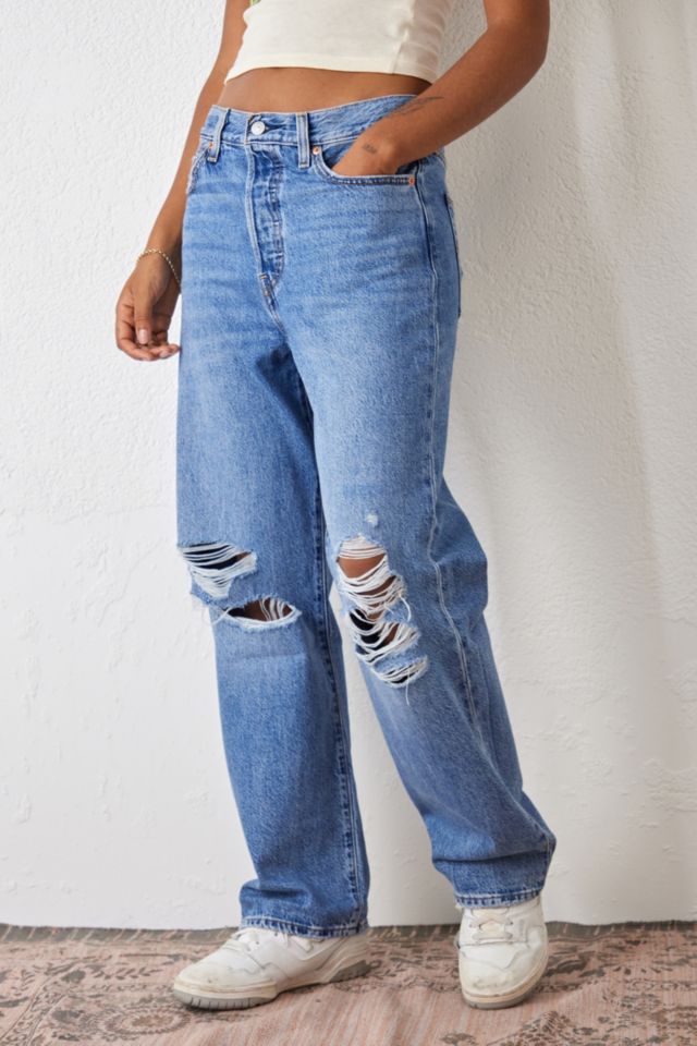 Levi's Distressed Blue Ribcage Straight Ankle Jeans | Urban Outfitters UK