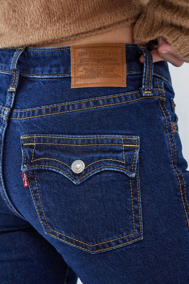 Levi's dark blue on sale jeans