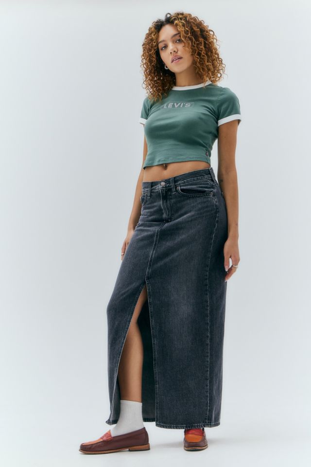 Levi denim hotsell skirt urban outfitters