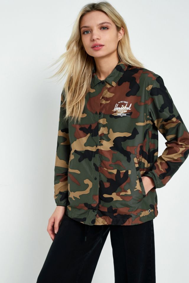 Herschel Supply Co. Voyage Coach Camo Jacket | Urban Outfitters UK