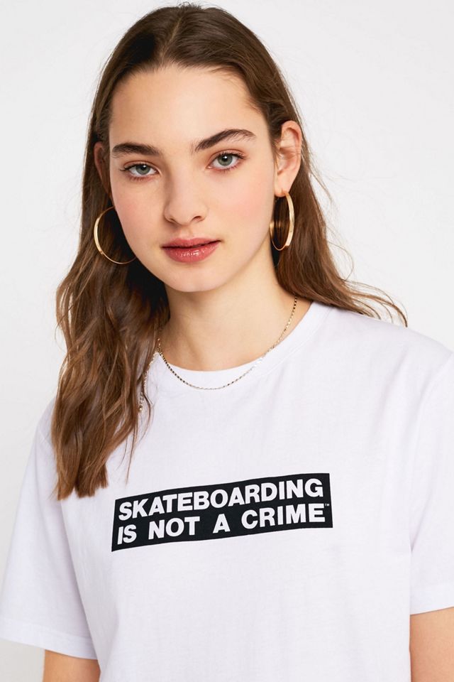 Santa Cruz – T-Shirt „Skateboarding Is Not A Crime“ #3