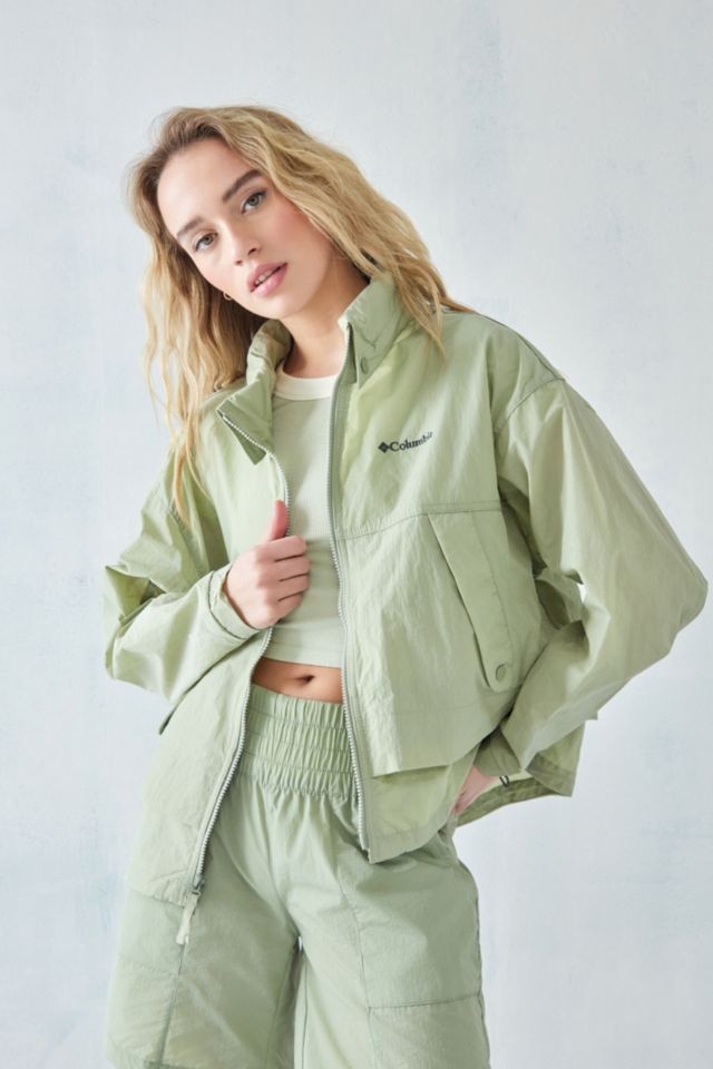 Columbia store green windbreaker