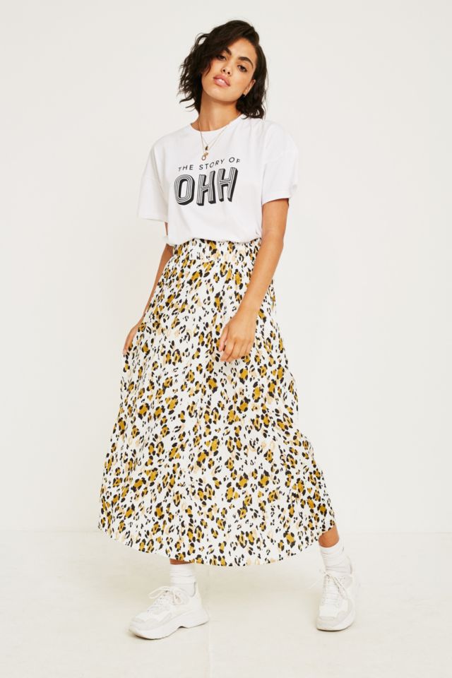 Leopard print midi 2024 skirt urban outfitters