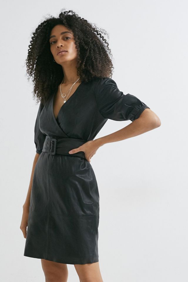 black leather backless dress BLACK BACKLESS PU LEATHER BODYCON DRESS – Urban Roses