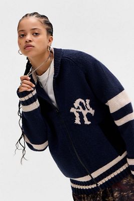 No Problemo Strickjacke im College-Stil