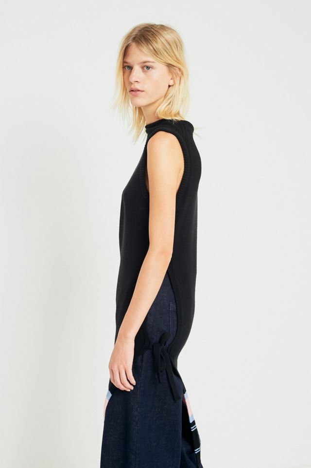MIMICAWE Ruffled One-Shoulder Cape Jumper #5