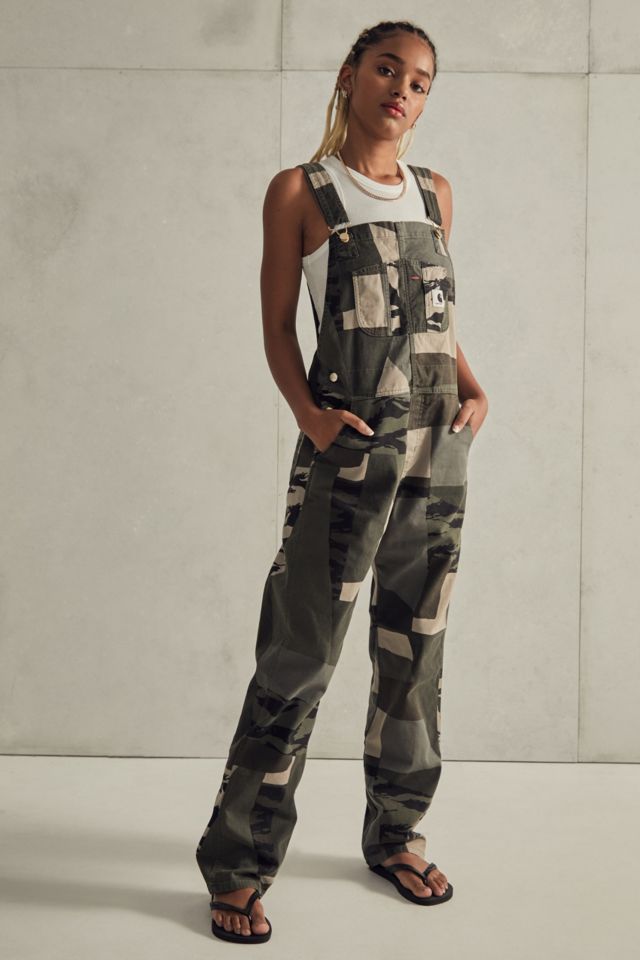 Carhartt hot sale camo dungarees