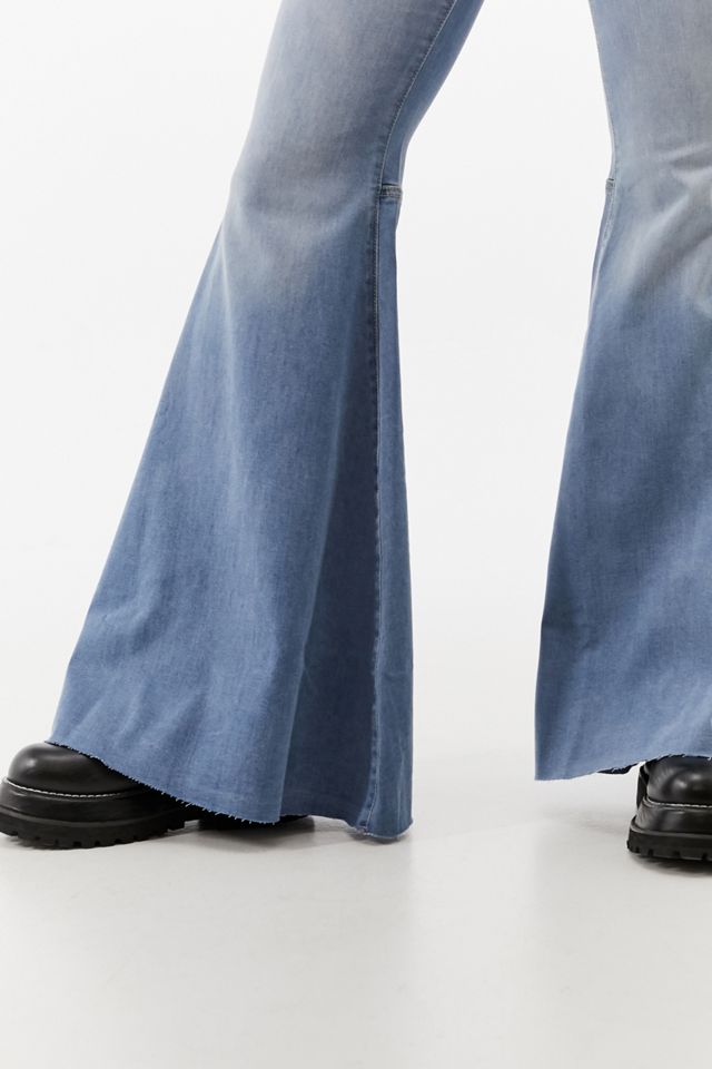 Free People – Jeans „Just Float On“ mit Schlag #3