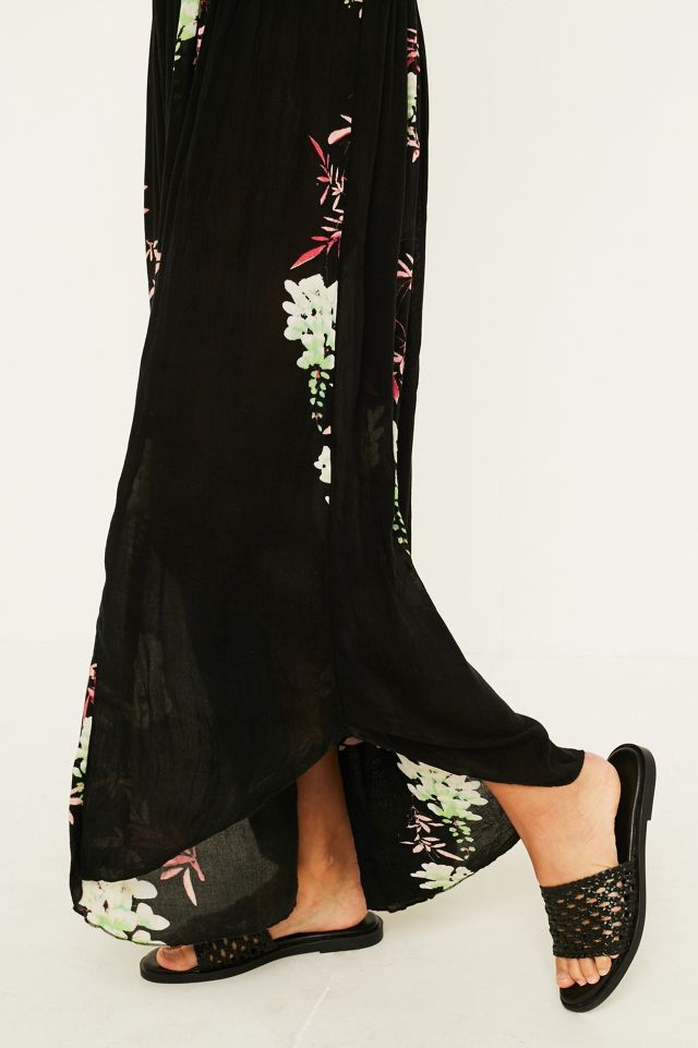 black long dresses for homecoming Alexis Maxi Dress Umbria Black Lace Size Medium Sleeveless Deep V-Neck Gown New