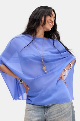 Poncho Aura Lioness