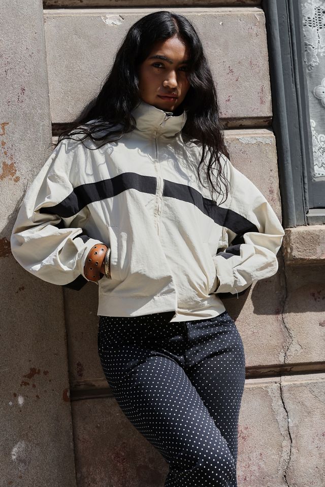 Lioness Beige Shoreline Windjacke #1