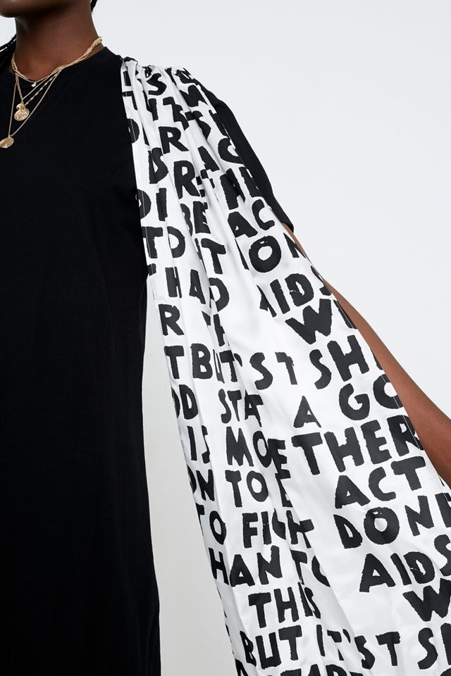Robe T-shirt et châle Capsule MM6 #1
