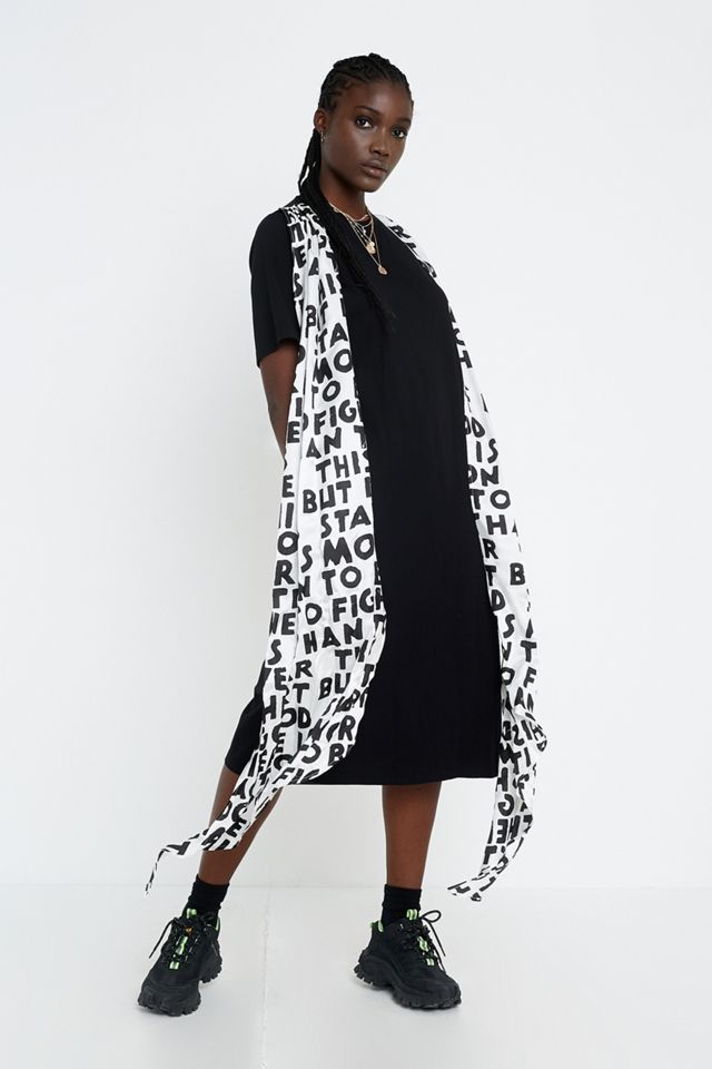 Robe T-shirt et châle Capsule MM6 #4