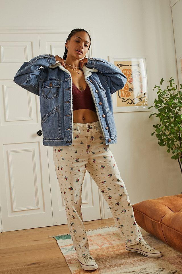Wrangler Cream Floral Print Jeans | Urban Outfitters UK