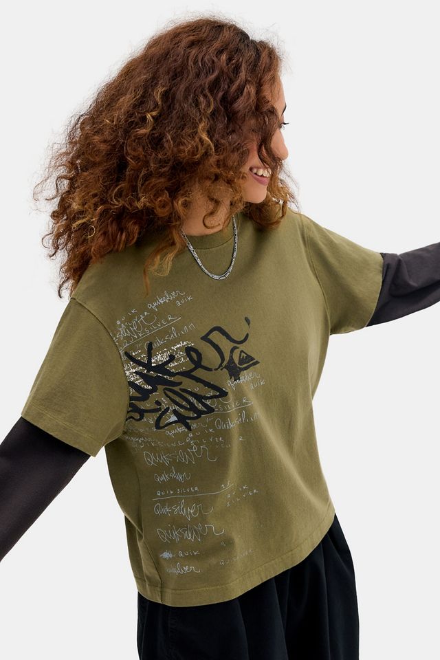 Quiksilver UO Exklusives Khaki Doppellagiges Grafik-T-Shirt #2