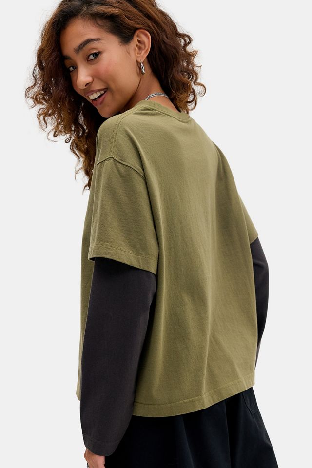 Quiksilver UO Exklusives Khaki Doppellagiges Grafik-T-Shirt #3