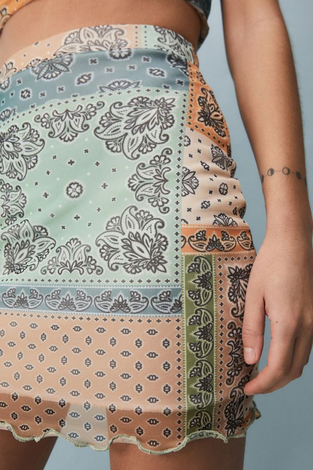 Daisy Street Mesh Bandana Print Mini Skirt | Urban Outfitters UK