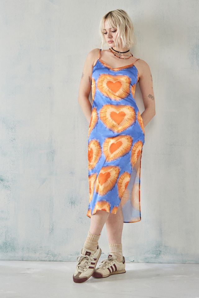 Daisy Street - Robe midi en satin à imprimé cœurs Georgina #1