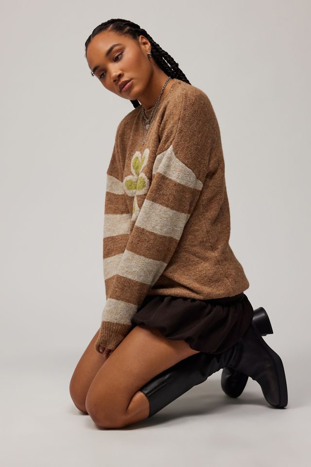 Pull en maille à motif floral UO #3