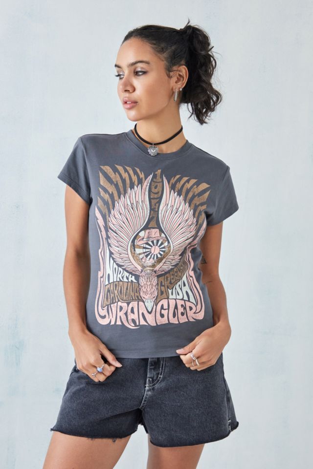 Wrangler Washed Black Shrunken Band T-Shirt | Urban Outfitters UK