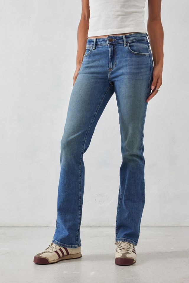 Womens bootcut best sale wrangler jeans