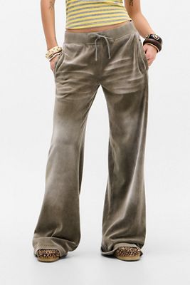 Pantaloni da Tuta in Velluto Verde Lavato Juicy Couture Esclusiva UO