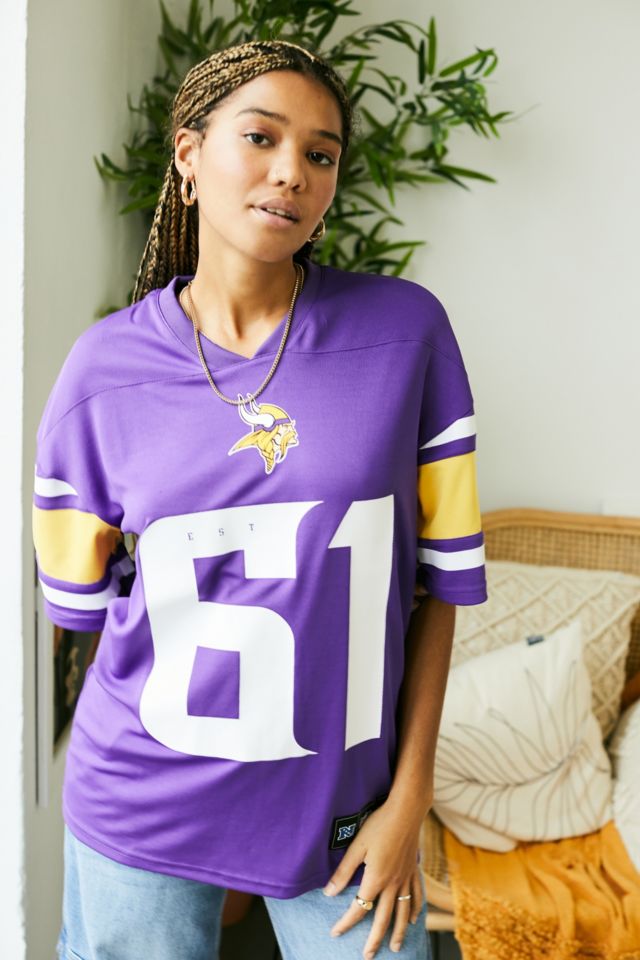 Women's Minnesota Vikings Fanatics Purple V-Neck T-Shirt S