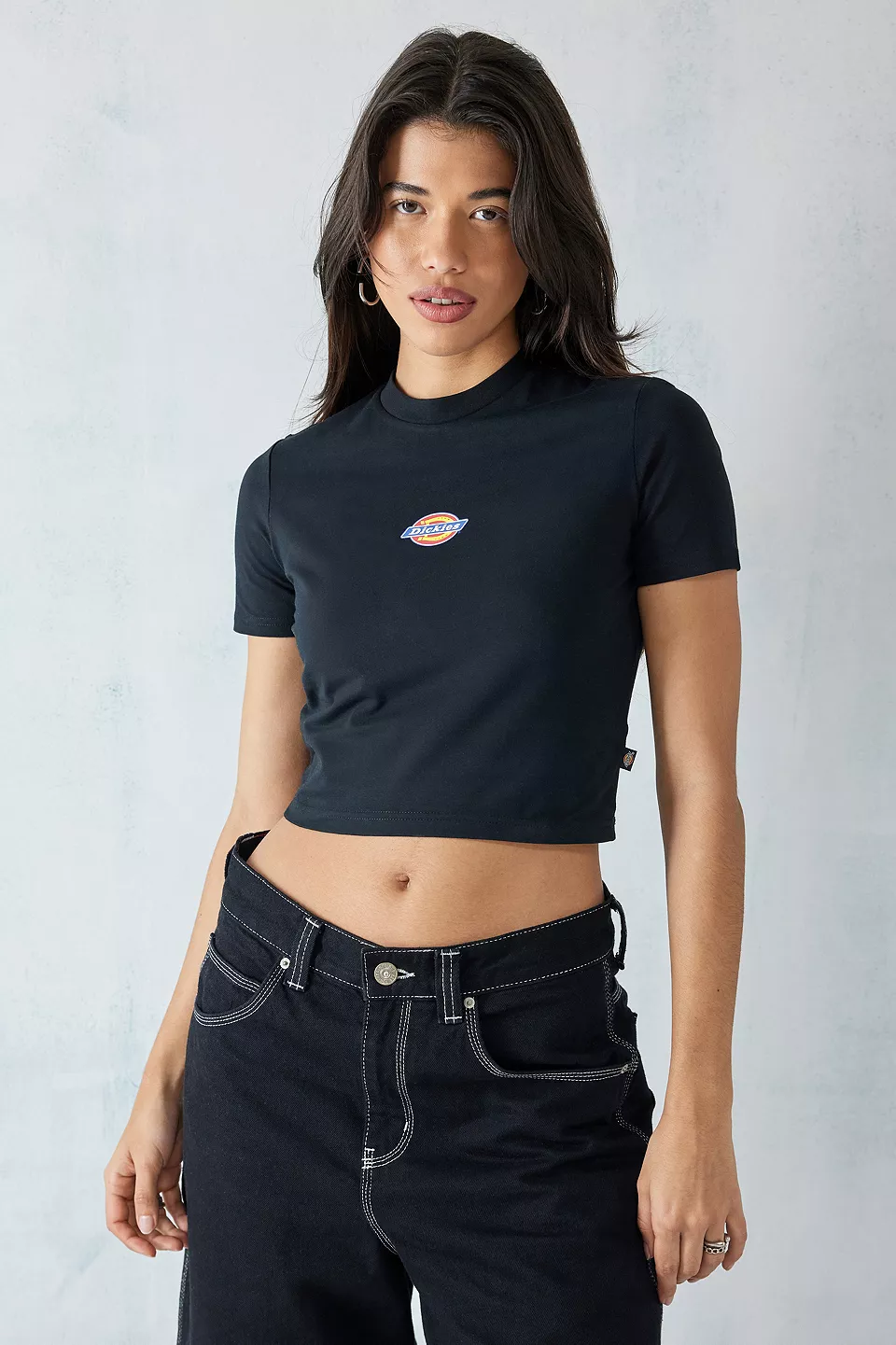 urbanoutfitters.com | Dickies – T-Shirt „Maple Valley‟ in Schwarz