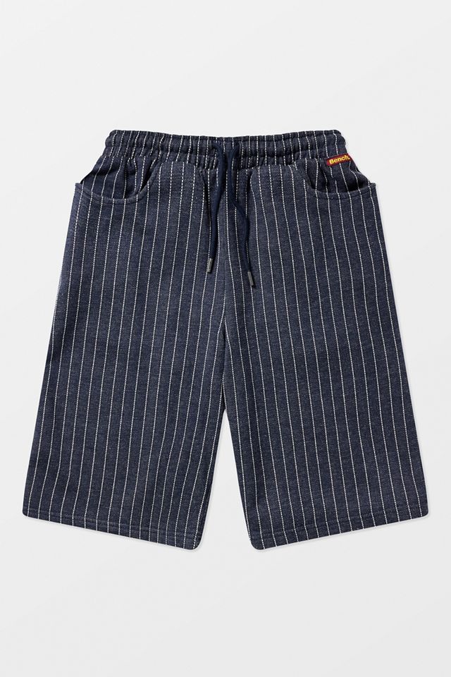 Bench UO Exclusive Darma Jorts #7