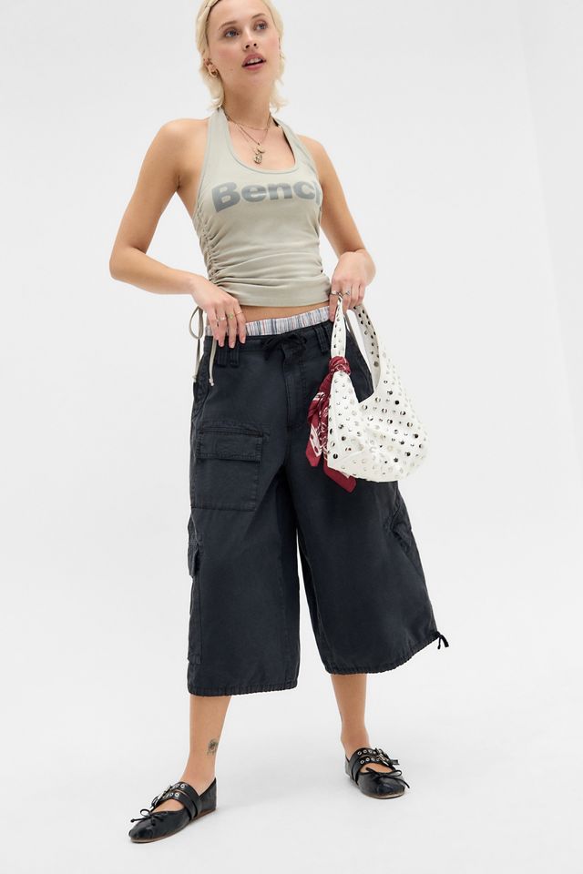 Top Halter Bench Exclusivo de UO #2