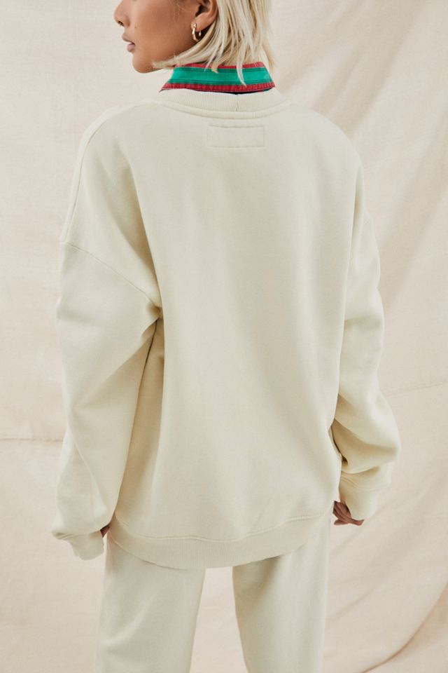 Benetton – Sweatshirt in Ecru mit Rundhalsausschnitt #3