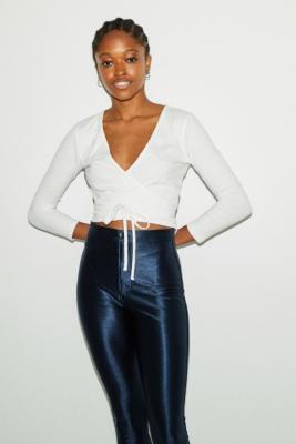WHITE JERSEY WRAP TOP