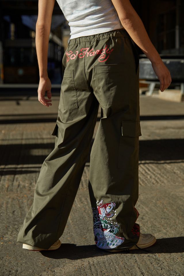 khaki cargo pants for women