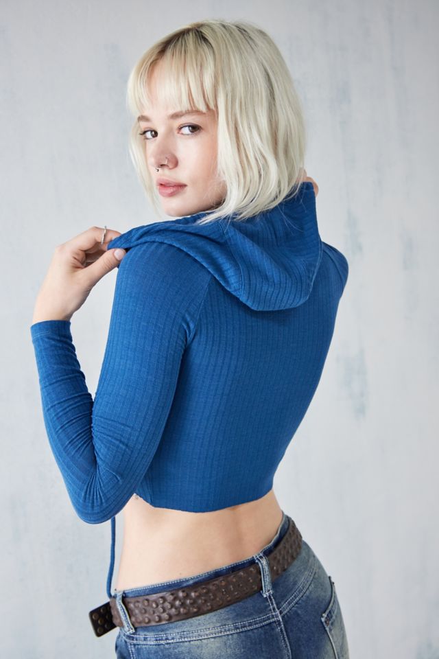 Long sleeve on sale hooded crop top